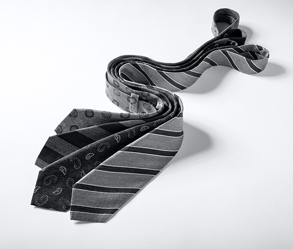 SIGNATURE TIES. THE RAW MATERIAL.